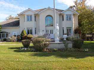 314 W Rand Rd, Mount Prospect, IL 60056