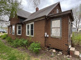 205 2nd St, South Pekin, IL 61564