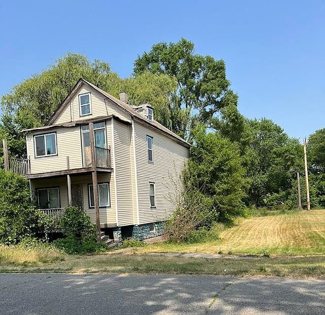 2nd image of 1717 Fillmore St