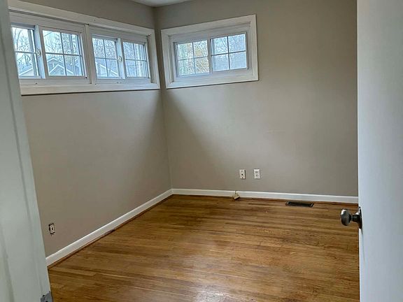 5th image of 4204 Tremont St