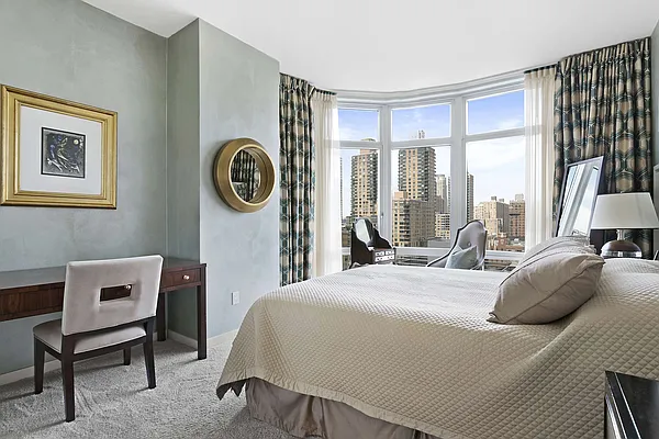 Sold by Compass | media 6