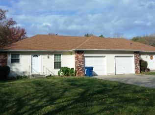 311 S Market St, Nixa, MO 65714