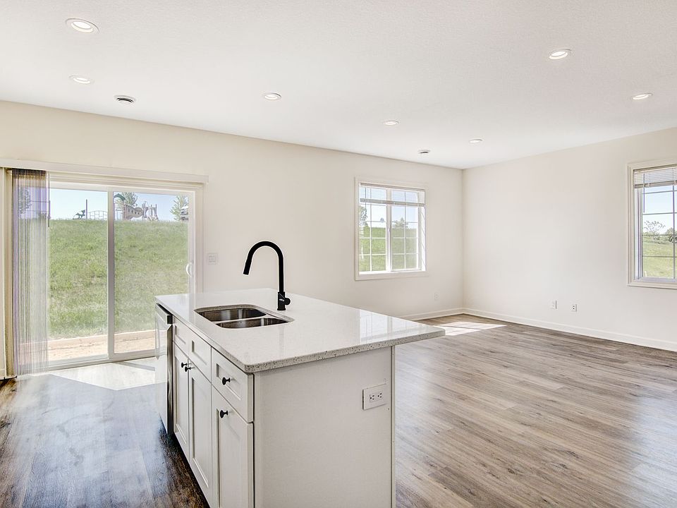 1st image of 2476 Cedarwood Ln