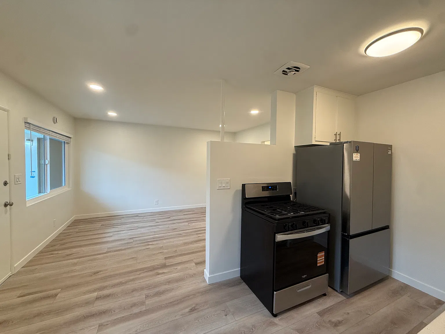 1 bed, $1,900 — Photo 2