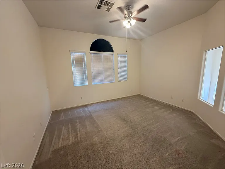 925 Lexington Cross Dr — Photo 31
