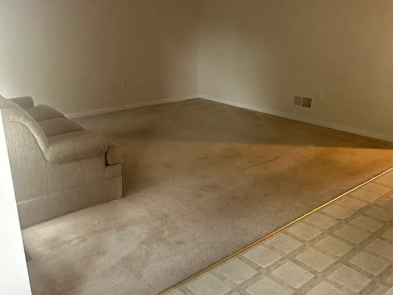 35 Hemlock Dr — Photo 16