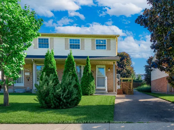 1007 Elgin St N, Cambridge, ON N1R 8J4