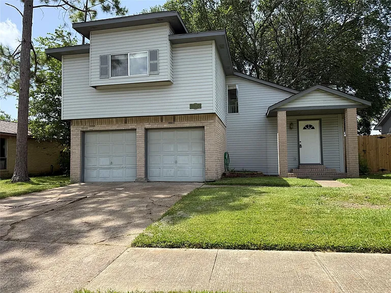 3022 Sherborne St — Photo 1