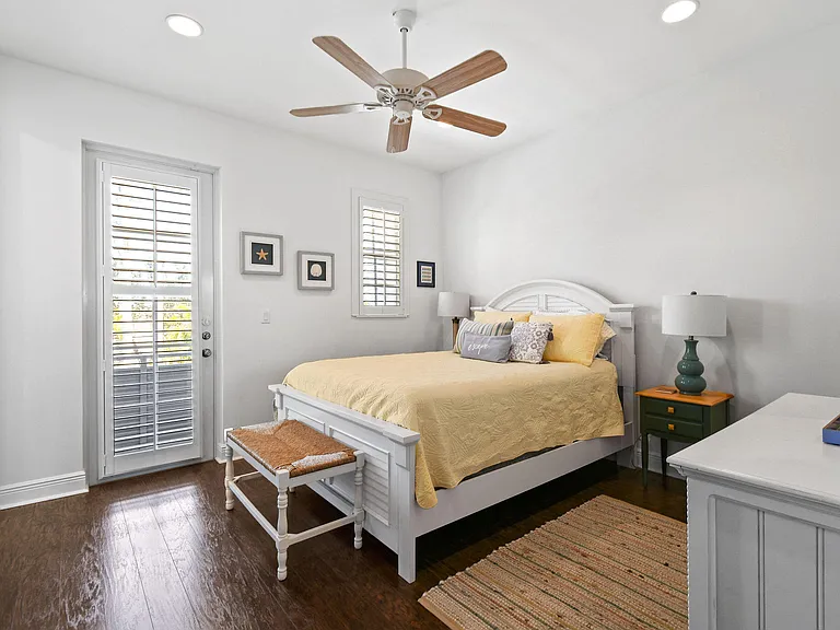 106 Ocean Breeze Dr — Photo 33