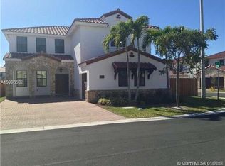 9864 NW 10th Ter #9864, Miami, FL 33172