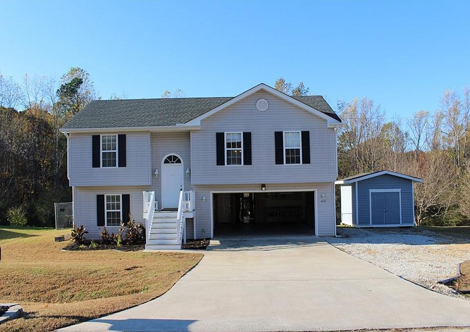 1st image of 4725 Coker Dr