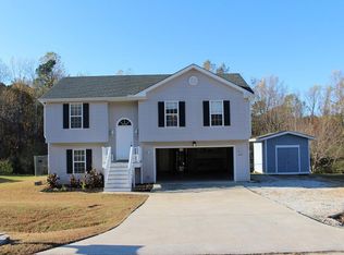 4725 Coker Dr, Flowery Branch, GA 30542