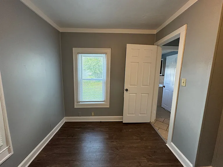 341 S Randolph St — Photo 22