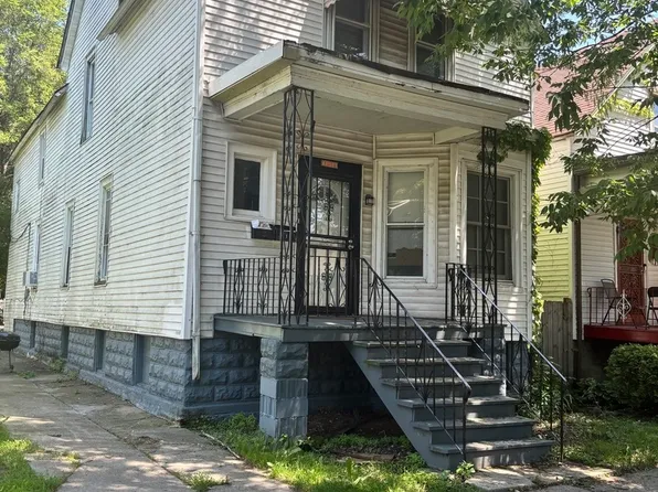 11317 S Edbrooke Ave, Chicago, IL 60628