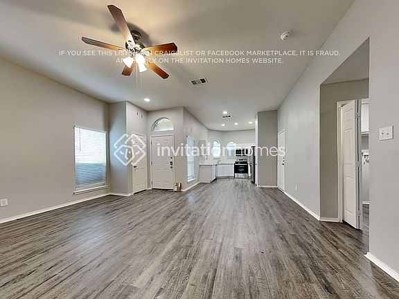 4th image of 3816 Sycamore Ln