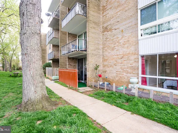 3960 Bel Pre Rd APT 1, Silver Spring, MD 20906