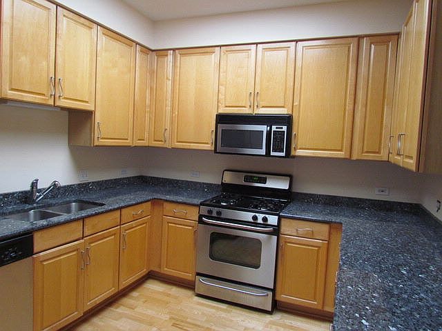 2nd image of 5036 W Pensacola Ave Unit 406