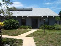 1st image of 418 N Cypress Dr APT C