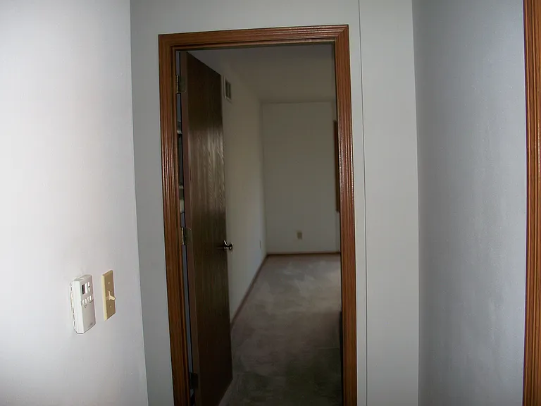 2051 Cliff Alex Ct S #3 — Photo 9