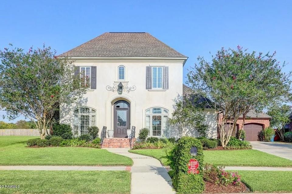 1st image of 200 Brahmwell Ct