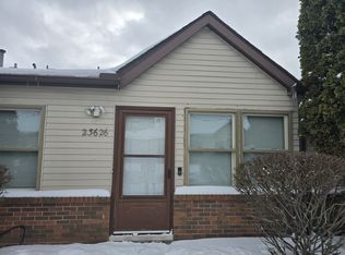 23626 Cottrell St, Clinton Township, MI