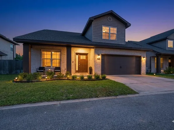 2331 Hadleigh Hills Ct, Navarre, FL 32566