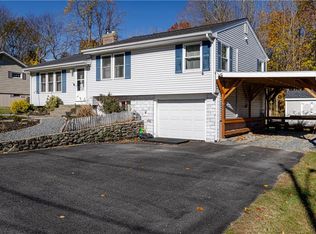 51 Orchard St, North Smithfield, RI 02896