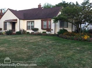 2193 Castlewood Dr, Toledo, OH 43613