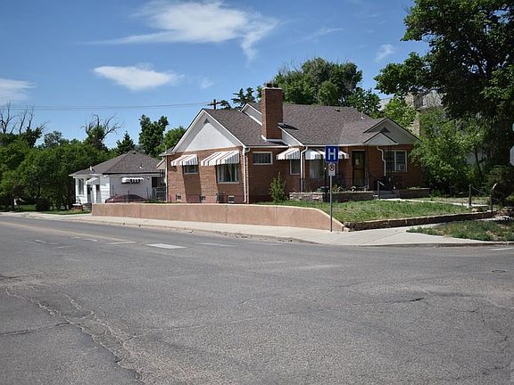 2nd image of 922 Colorado Ave