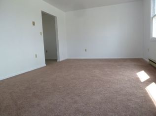 3087 Todd Ln, Lancaster, PA 17601