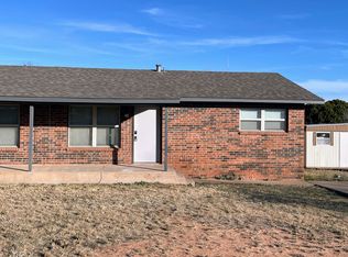 1907 29th St, Snyder, TX 79549