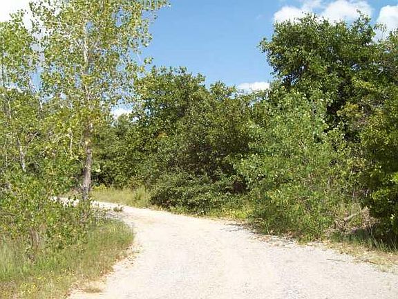4th image of N Old Highway 81