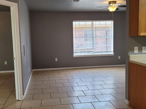 2nd image of 239 E Craven Ave