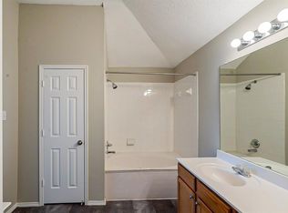 3532 Silverado Trl, Roanoke, TX 76262