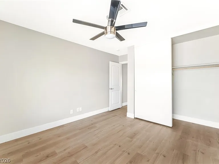1713 Barnard Dr — Photo 24