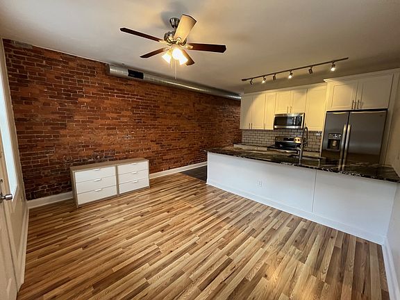 2nd image of 335 Melwood Ave #11