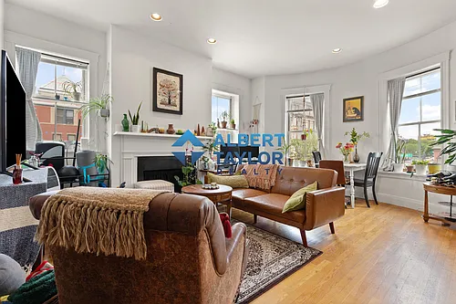 1750 Washington St #10 Photo 1