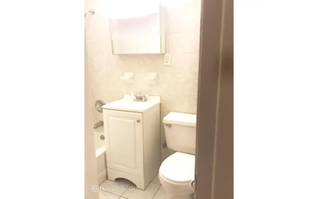 Rented by Douglas Elliman | media 10