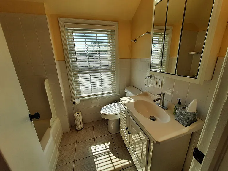 1720 Leland Ave — Photo 24