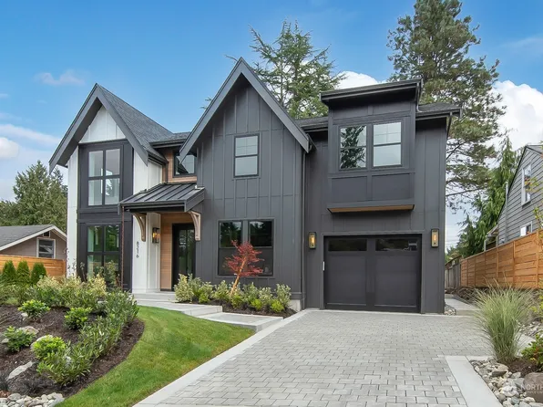 8216 23rd Avenue NE, Seattle, WA 98115