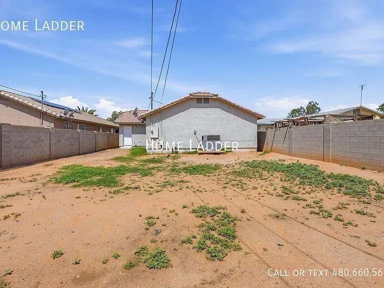 62 N Vista Ave — Photo 27