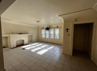 2449 N 50th St #2451, Milwaukee, WI