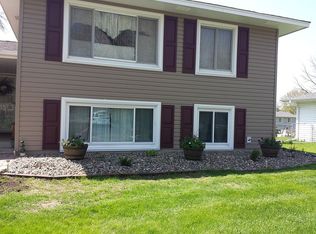 1760 Turquoise Trl, Eagan, MN 55122