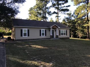 35 Creek Dr, Douglas, GA 31533
