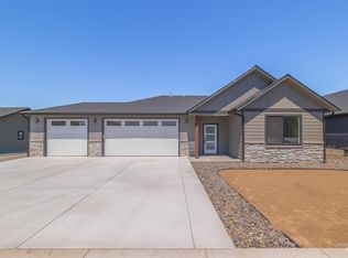 2237 Powers Dr, Lewiston, ID 83501