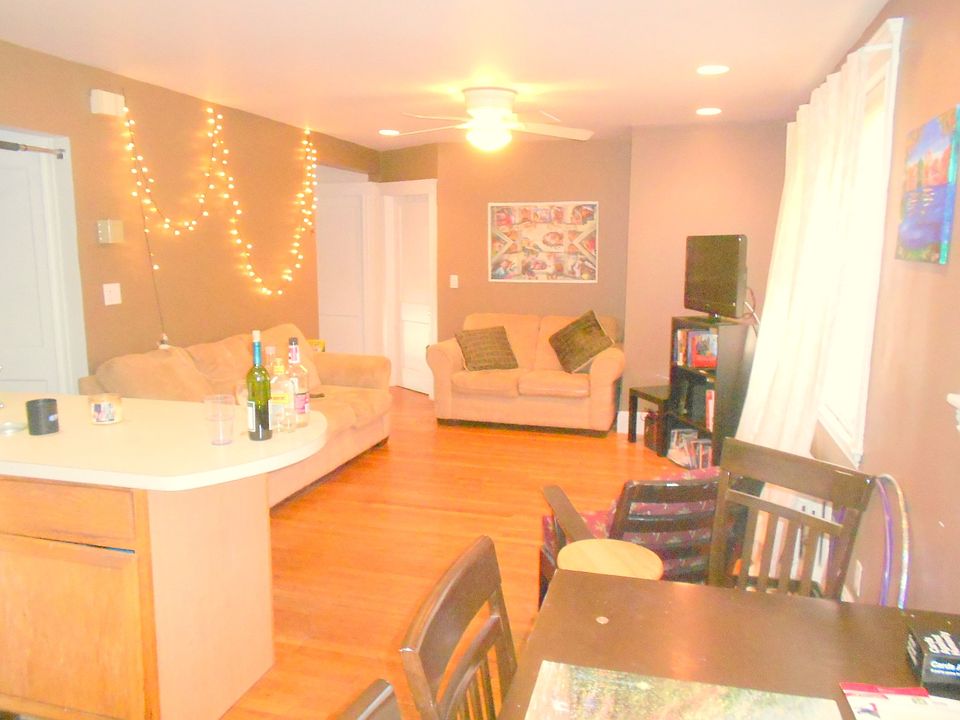 2nd image of 48 Pratt St #7