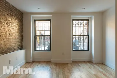 Rented by Mdrn Residential