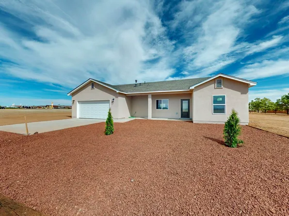 29 Lobo Dr, Moriarty, NM 87035