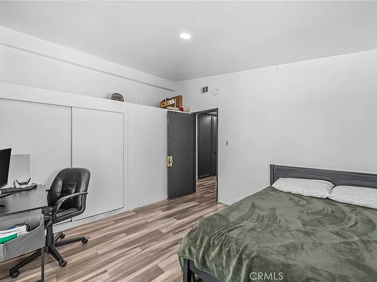 9417 Mango Ave — Photo 16
