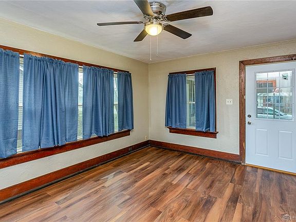 5th image of 2043 Edgeworth Ave